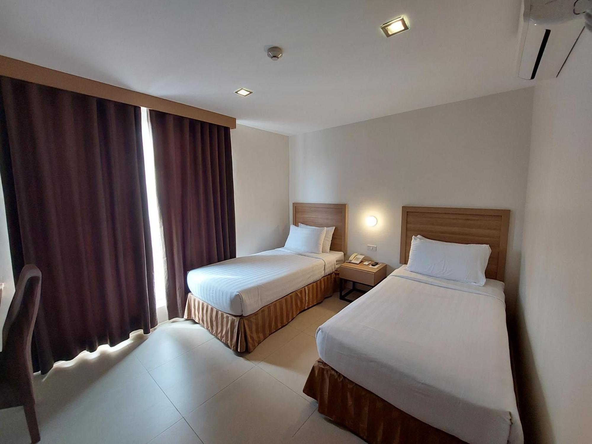 Mango Suites Tuguegarao Kültér fotó